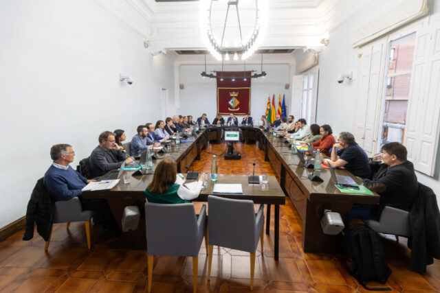 Cerdanyola_aprova_els_acords_del_ple_ordinari_del_27_de_novembre_de_2025.jpg