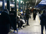 Els usuaris de Rodalies a Mataró qüestionen la desconvocatòria de la vaga: “Sempre hi ha problemes”