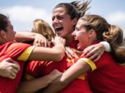 LALIGA i Liga F amplien el seu compromís amb el desenvolupament del futbol femení
